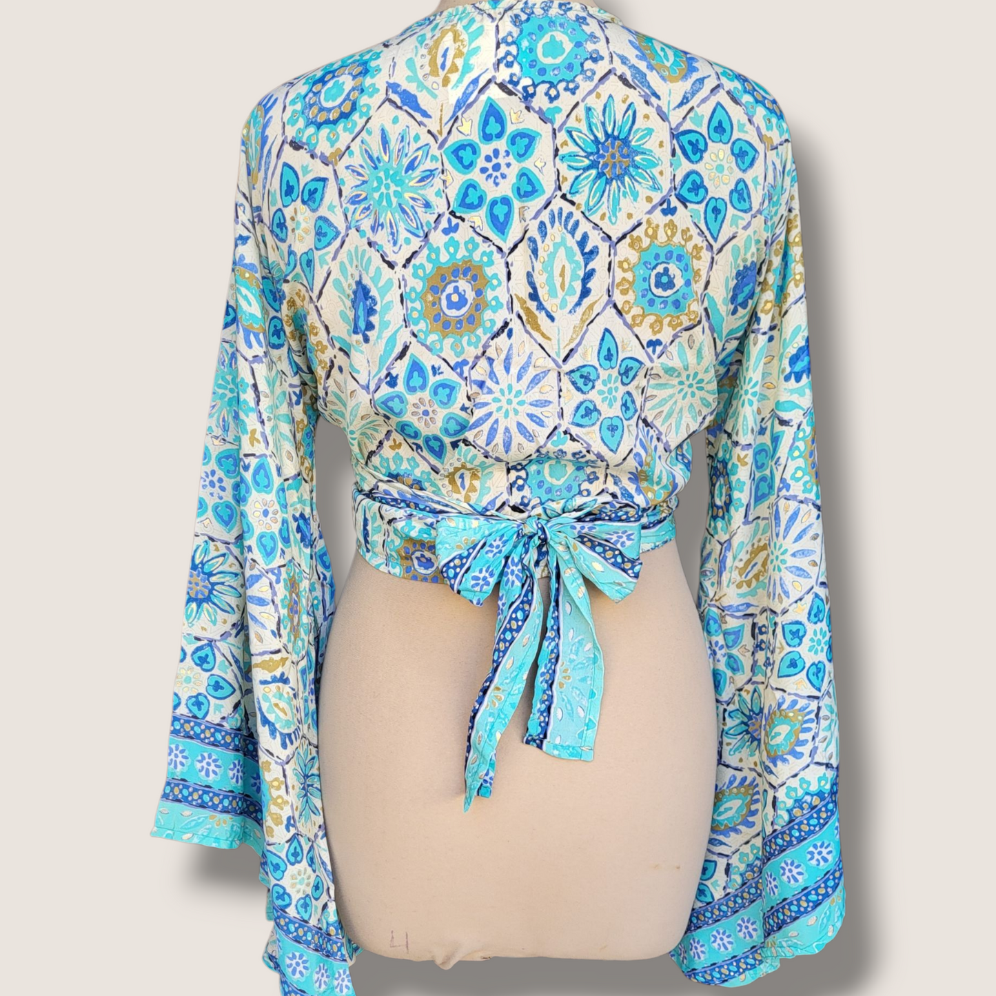 Wrap Top "Lichtblauw"