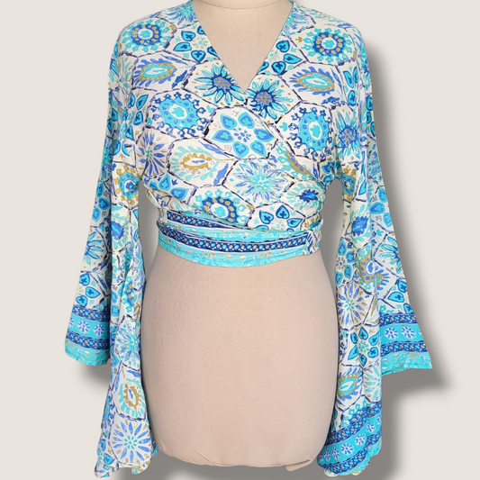 Wrap Top "Lichtblauw"
